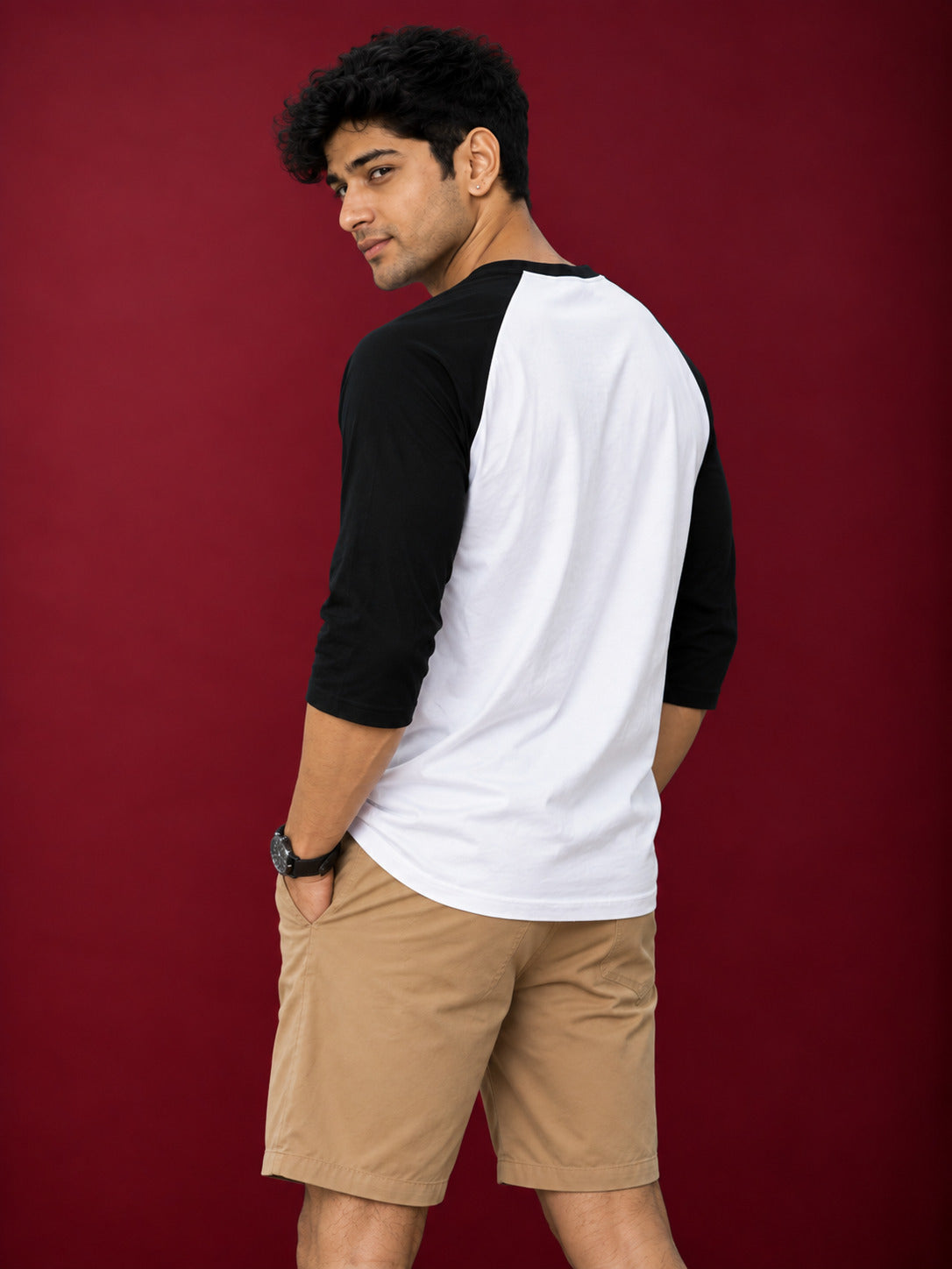 TeeVybe Men’s Dur Reh Graphic Printed White & Black Raglan 3/4 Sleeve T-Shirt