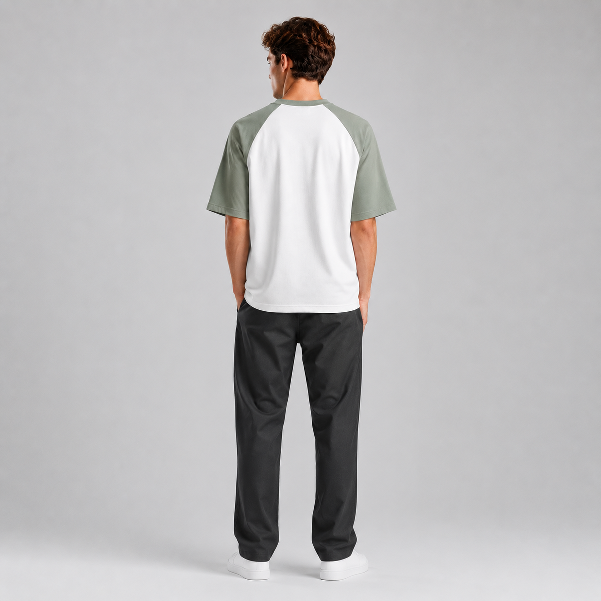 Runrace varsity raglan oversized t-shirt