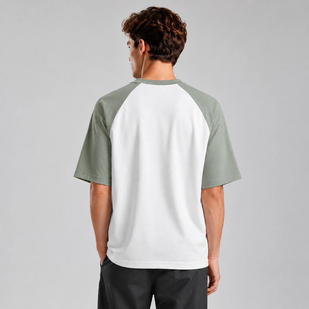Runrace varsity raglan oversized t-shirt