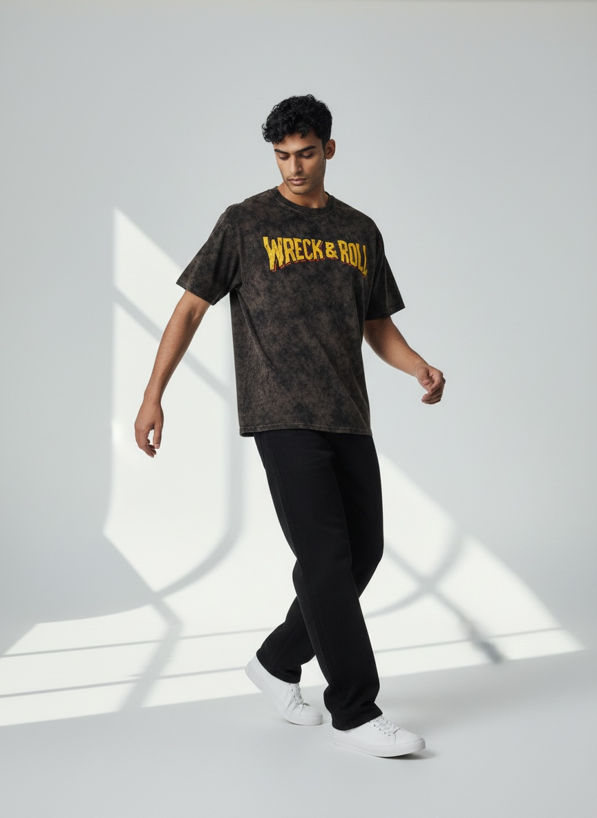 Wreck & Roll Vintage Oversized T-Shirt