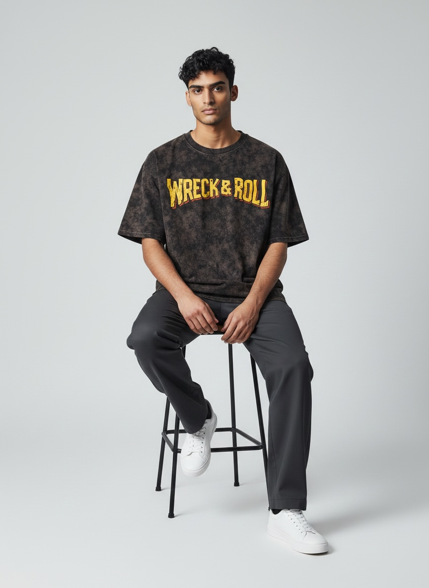 Wreck & Roll Vintage Oversized T-Shirt